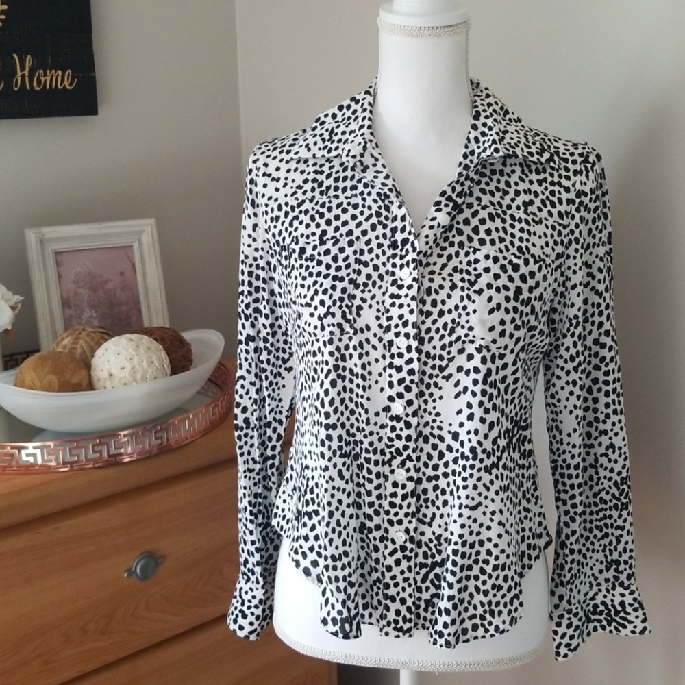 Foxcroft Button Down Top - image 1